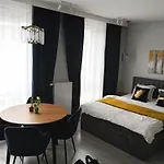 Manu Park Apartament Z Garazem Centrum